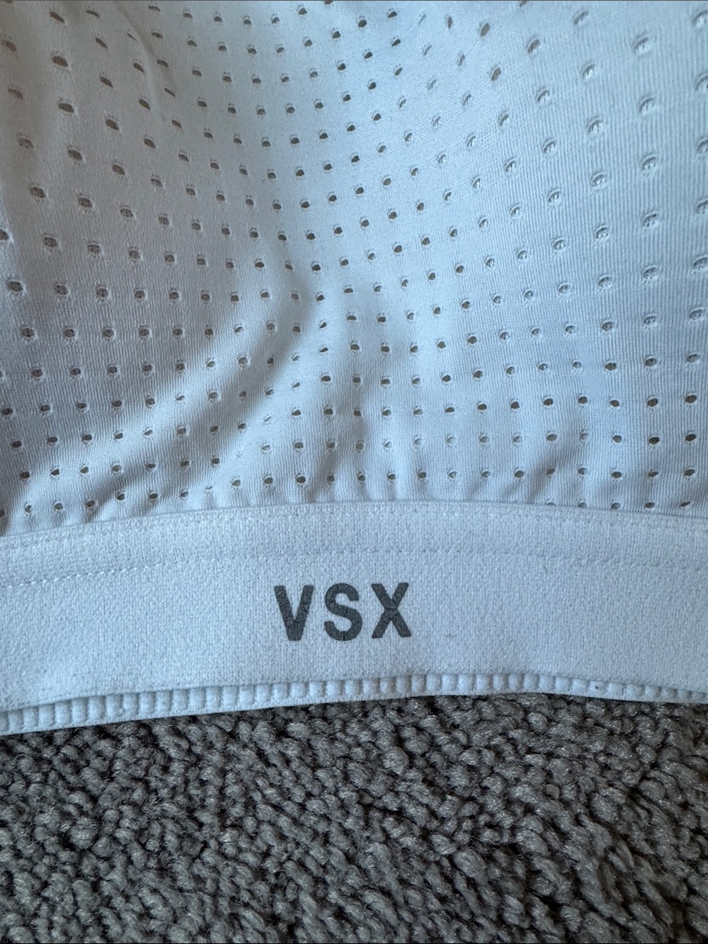 Victoria’s Secret VSX White Sports Bra 34C Racerback Padded Gym Workout - Picture 2 of 4